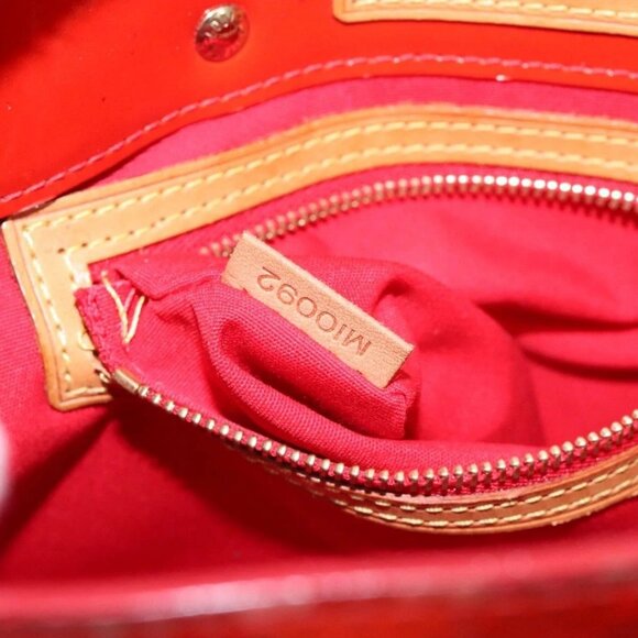 LOUIS VUITTON Monogram Vernis Reade PM Hand Bag Red Rouge LV Auth - Picture 12 of 16